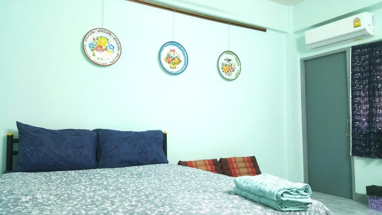 Panmanee Apartment Бангкок Екстер'єр фото