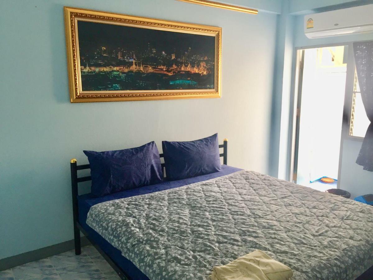 Panmanee Apartment Бангкок Екстер'єр фото