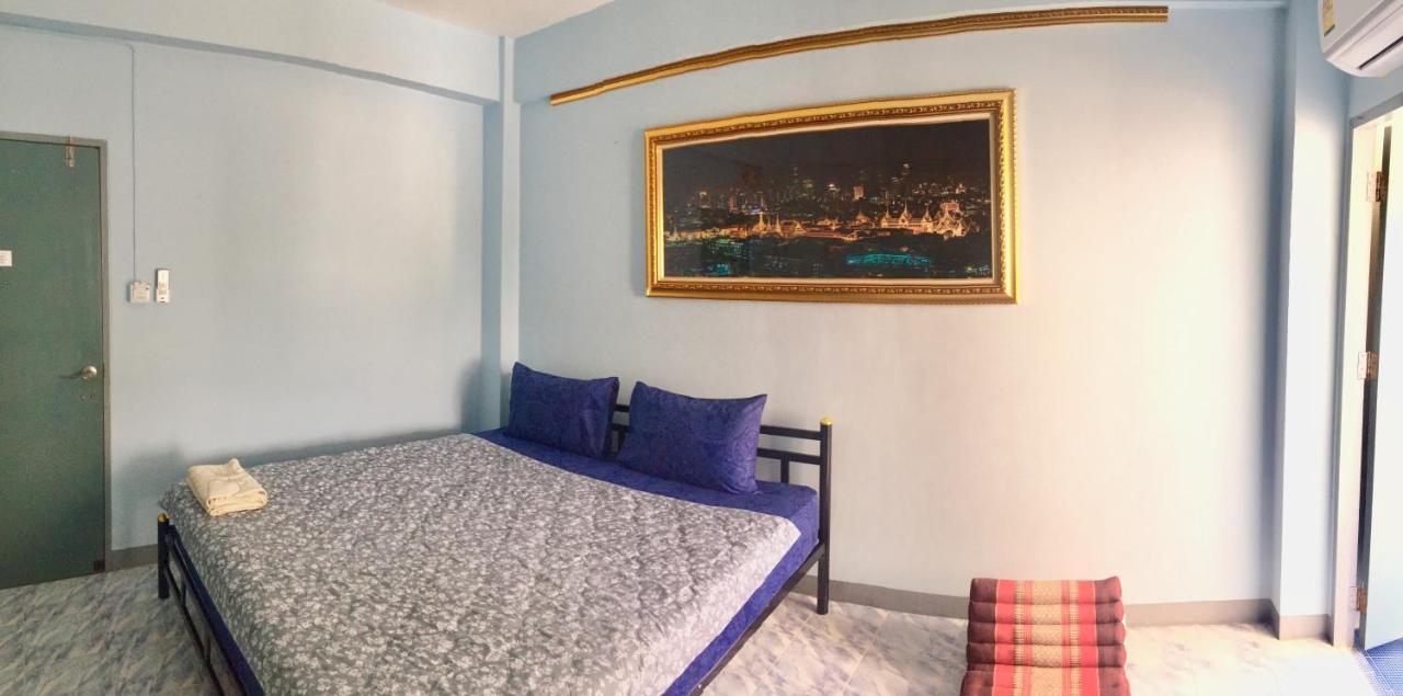 Panmanee Apartment Бангкок Екстер'єр фото